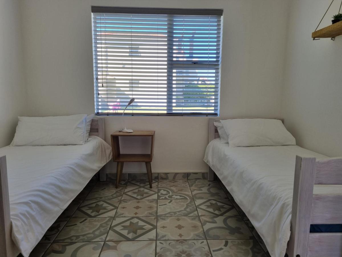 Modern Apartment Close To Kite Beach Langebaan Luaran gambar
