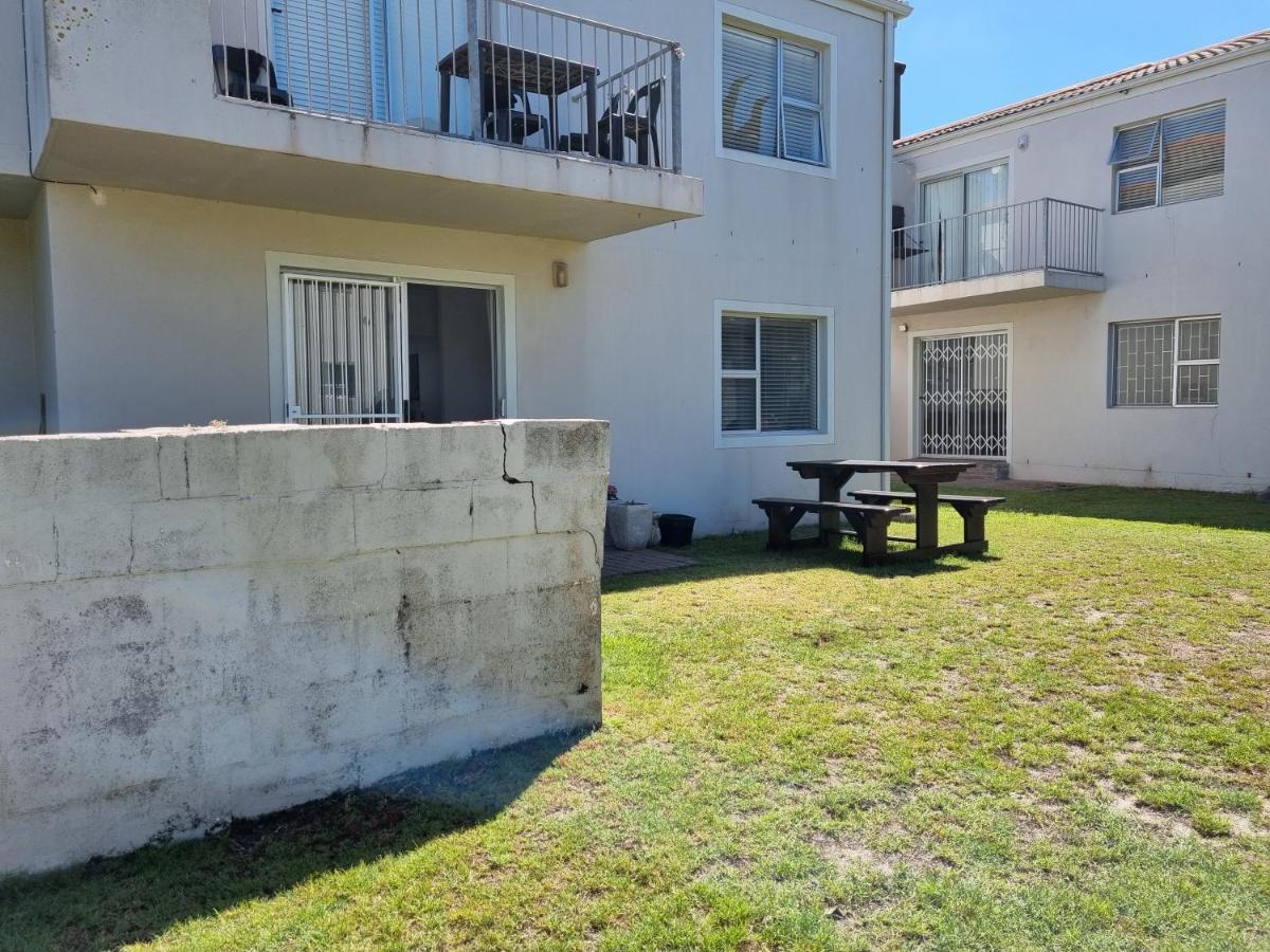 Modern Apartment Close To Kite Beach Langebaan Luaran gambar
